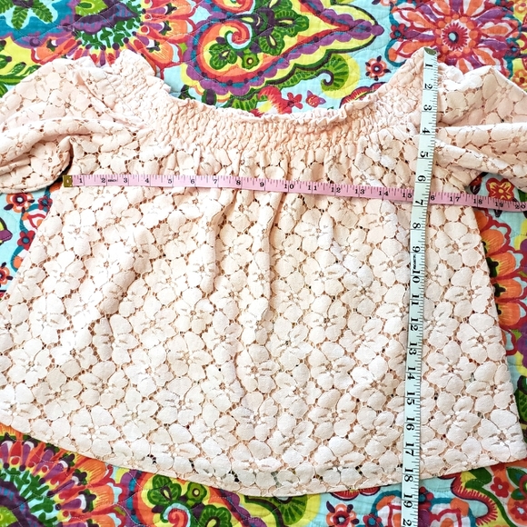 Active USA Cropped Lace Top -- NWOT - Picture 10 of 10